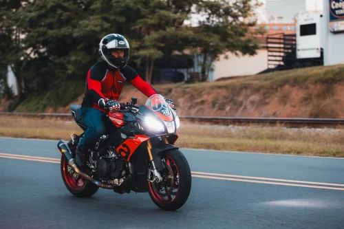 Bohn body armor banner bike-ride Ecommerce Store Case Study